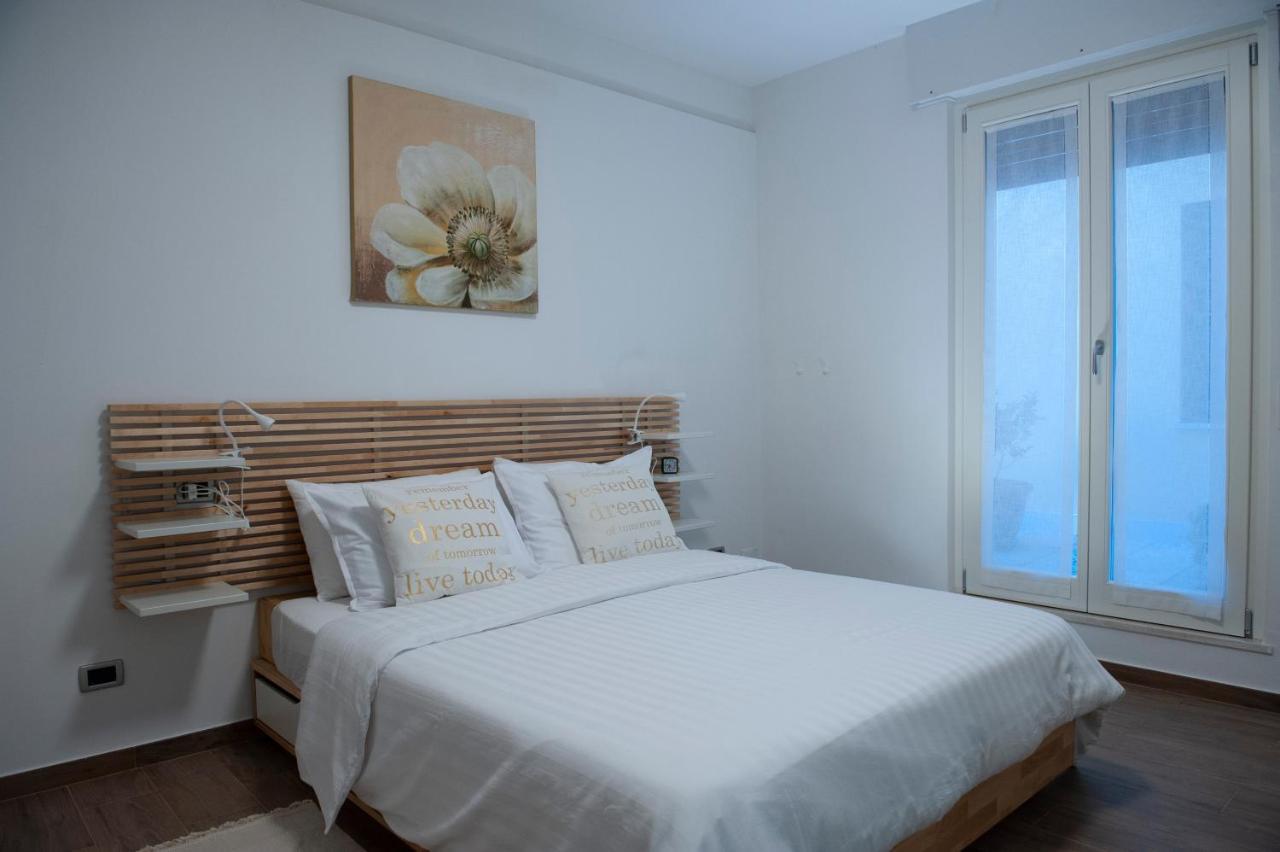 Sungarda Apartment Monzambano Eksteriør billede